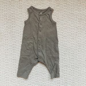 GAP baby jumpsuit